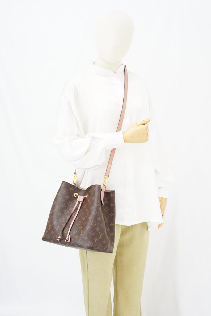 Louis Vuitton Neo Noe MM Monogram Rose Poudre GHW