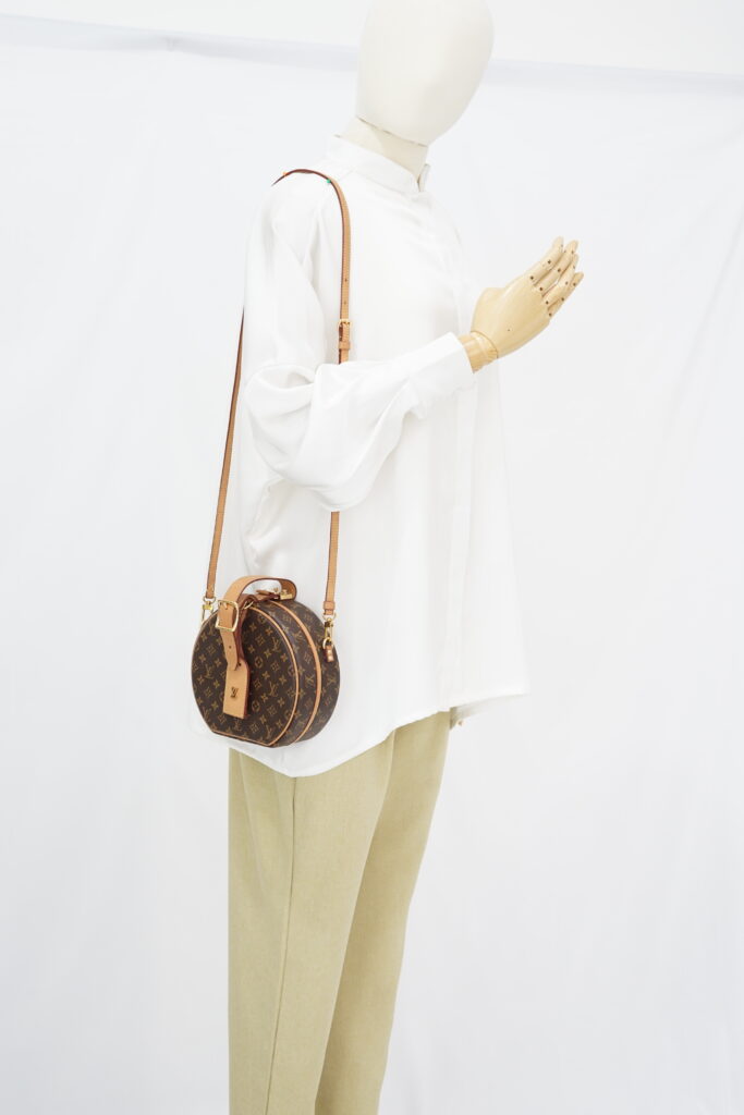 Louis Vuitton Boite Chapeau Monogram GHW