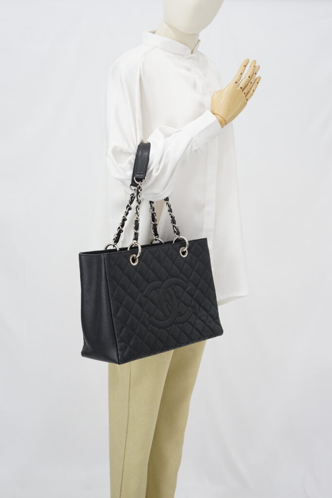Chanel GST Caviar Black SHW