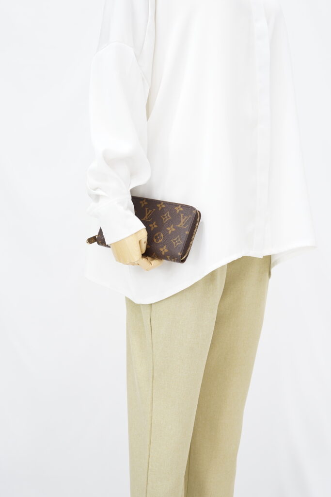 Louis Vuitton Zippy Wallet Caramel Monogram GHW