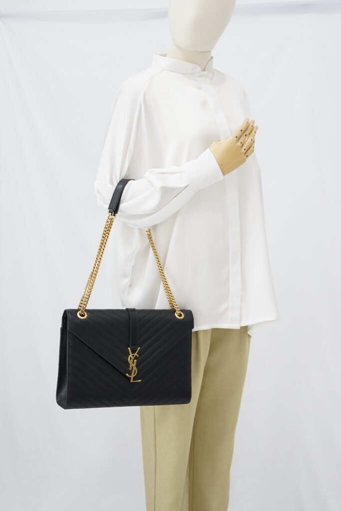 Saint Laurent Envelope Large Bag Grained Black GHW