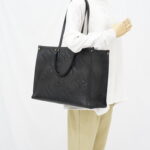 Louis Vuitton on the go GM Giant Monogram Empreinte Black GHW