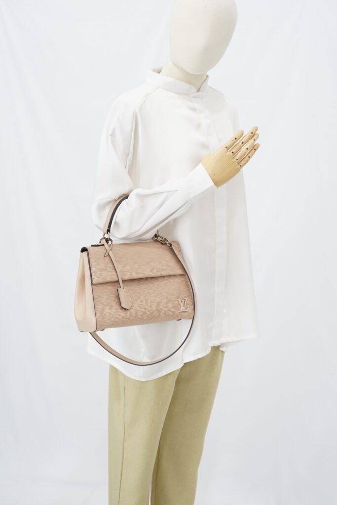 Louis Vuitton Clunny BB Epi Dune SHW