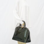Louis Vuitton Alma GM Vernis Bleu Nuit GHW