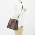 Louis Vuitton Neo Noe MM Monogram Noir GHW