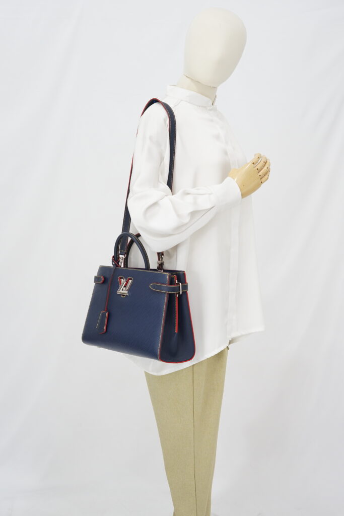 Louis Vuitton Twist Tote Black Epi SHW