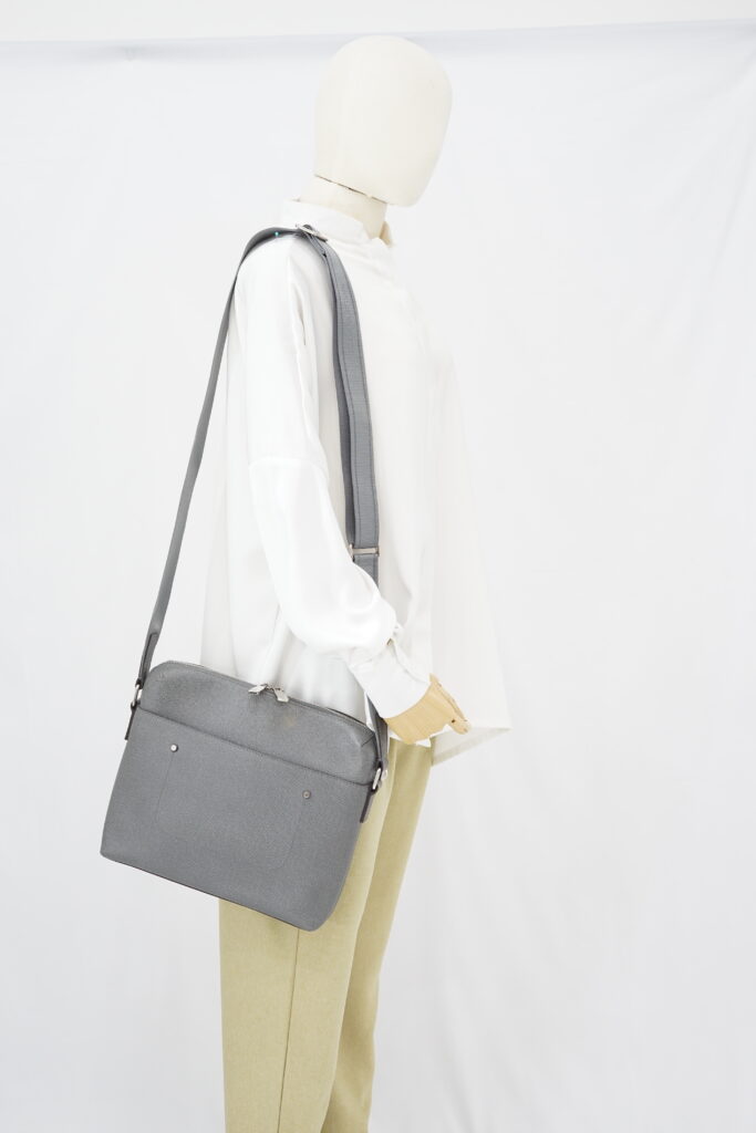 Louis Vuitton Grigori Messenger PM Taiga Grey SHW