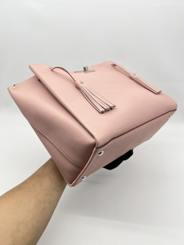 Louis Vuitton Lockmeto Pink SHW