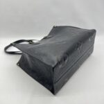 Louis Vuitton on the go GM Giant Monogram Empreinte Black GHW