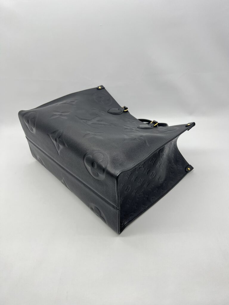 Louis Vuitton on the go GM Giant Monogram Empreinte Black GHW