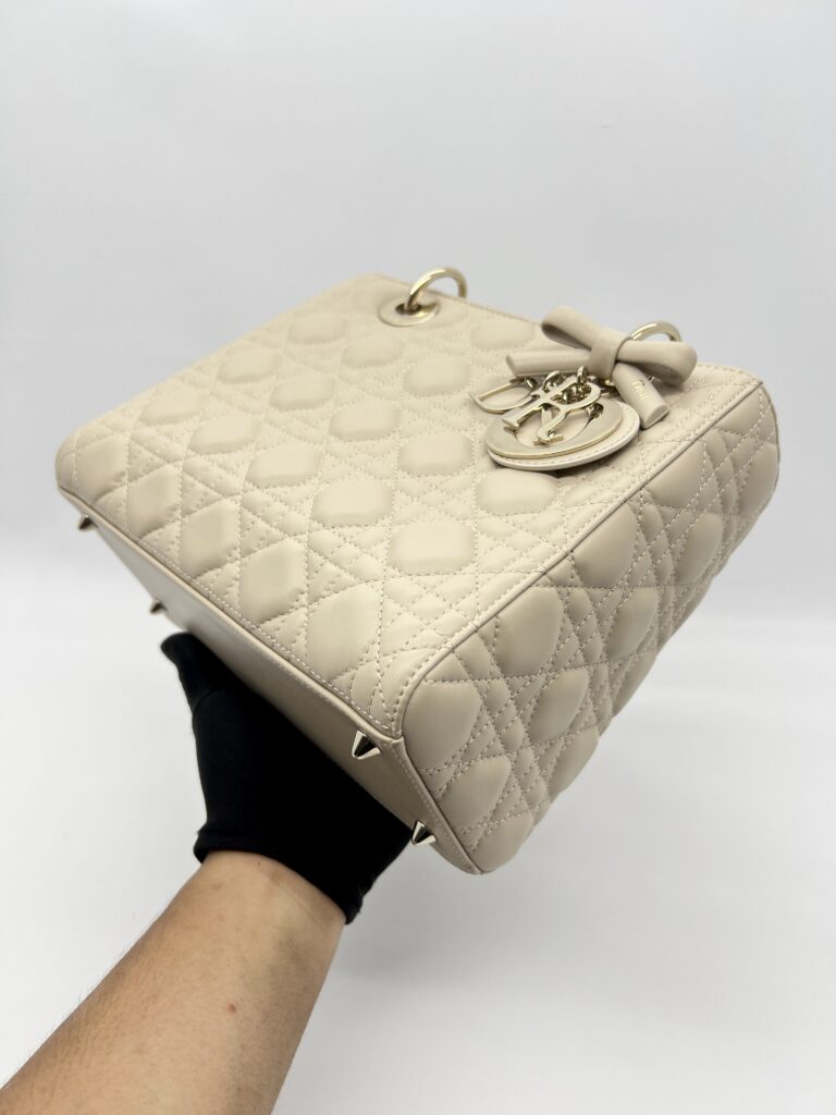 Dior Medium Lady Dior Lambskin Beige Trench GHW