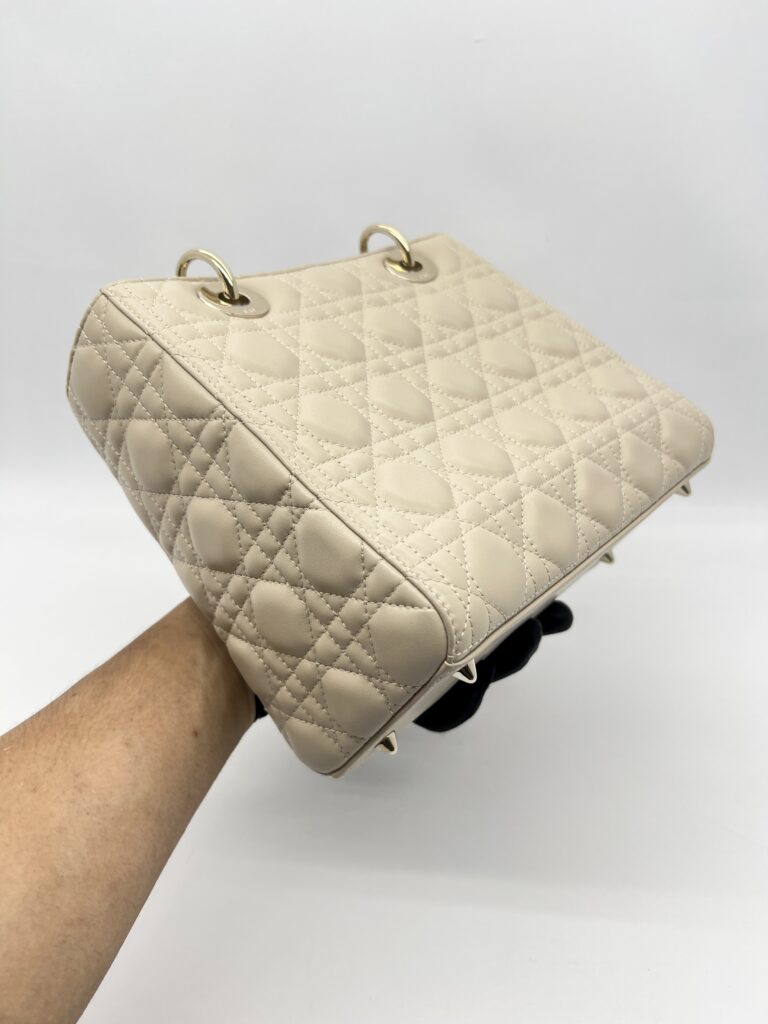 Dior Medium Lady Dior Lambskin Beige Trench GHW
