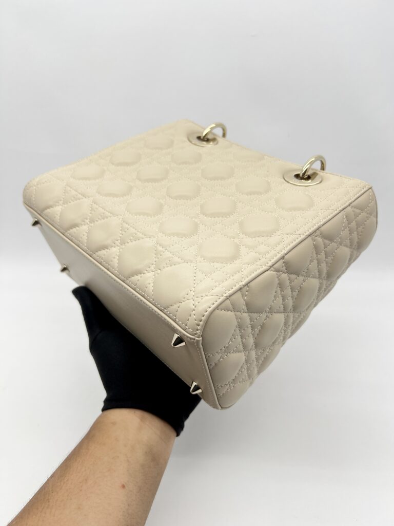 Dior Medium Lady Dior Lambskin Beige Trench GHW