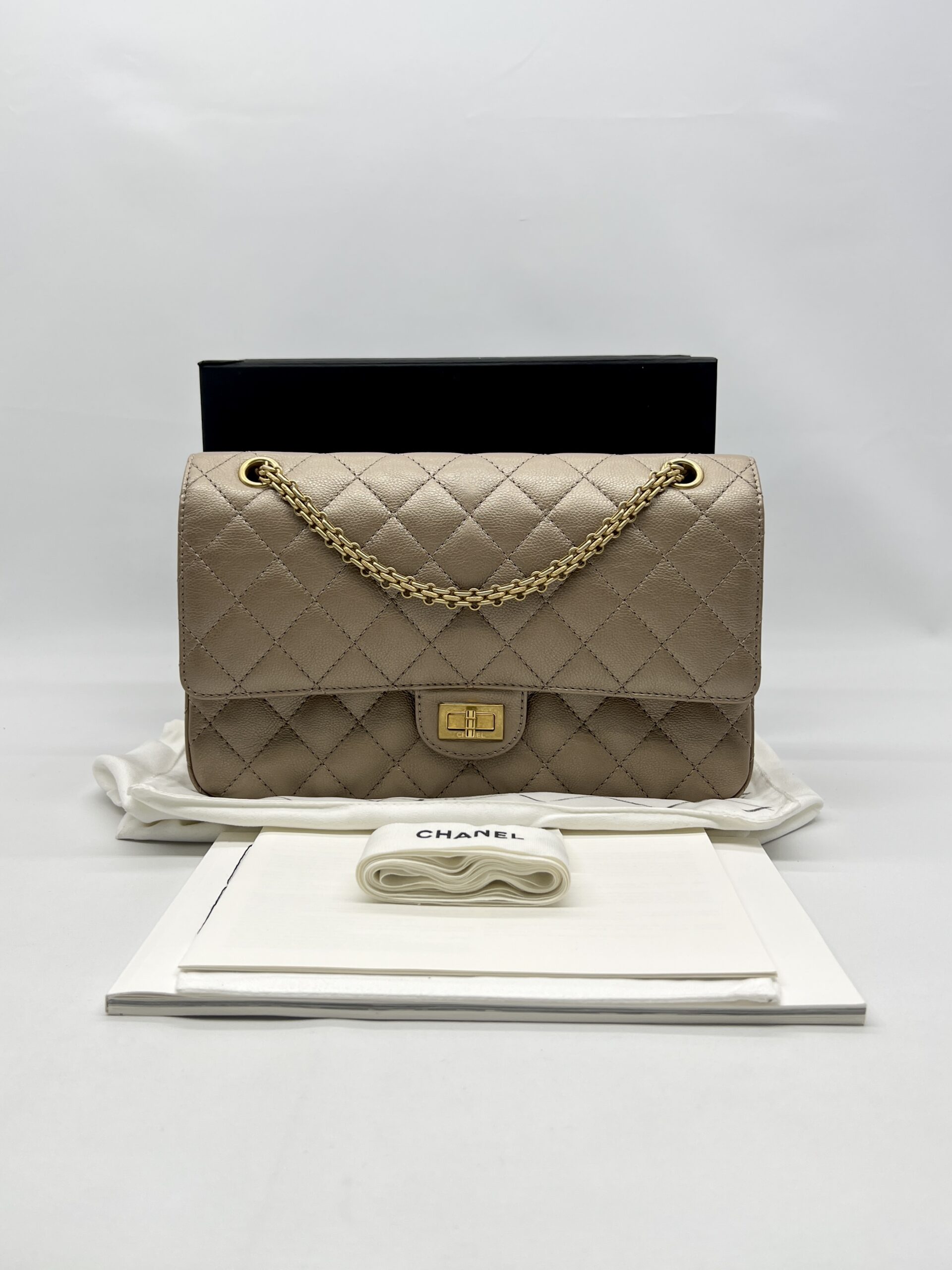 Chanel Reissue 2.55 Metallic Beige GHW