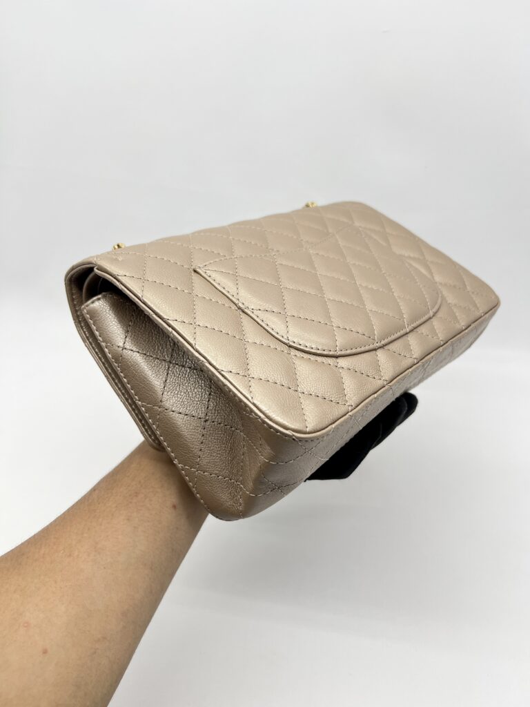 Chanel Reissue 2.55 Metallic Beige GHW