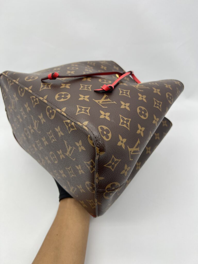 Louis Vuitton Neo Noe Monogram Coquelicot GHW