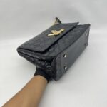 Louis Vuitton Twist GM Black GHW