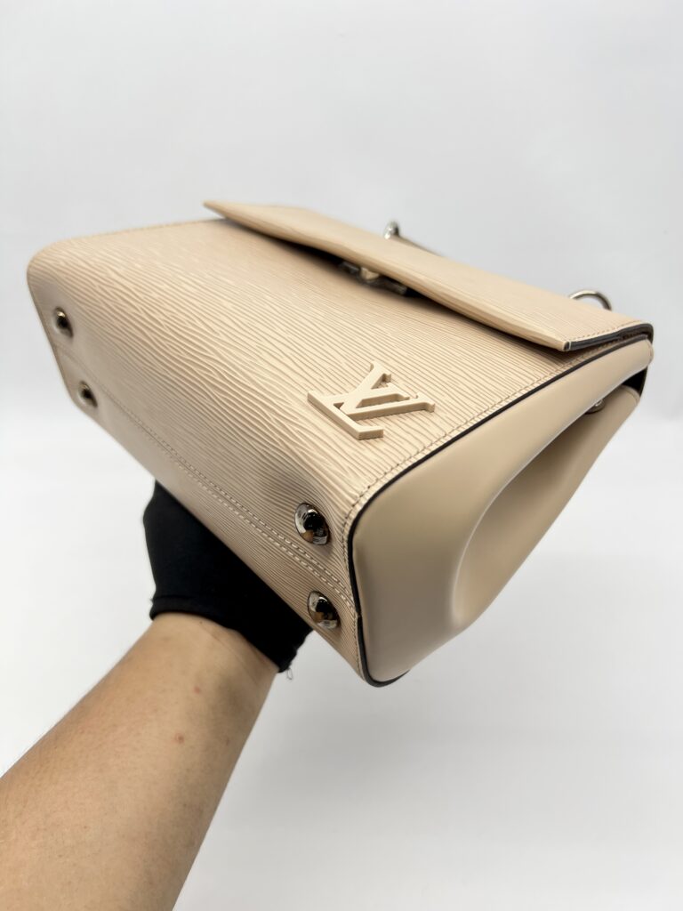 Louis Vuitton Clunny BB Epi Dune SHW
