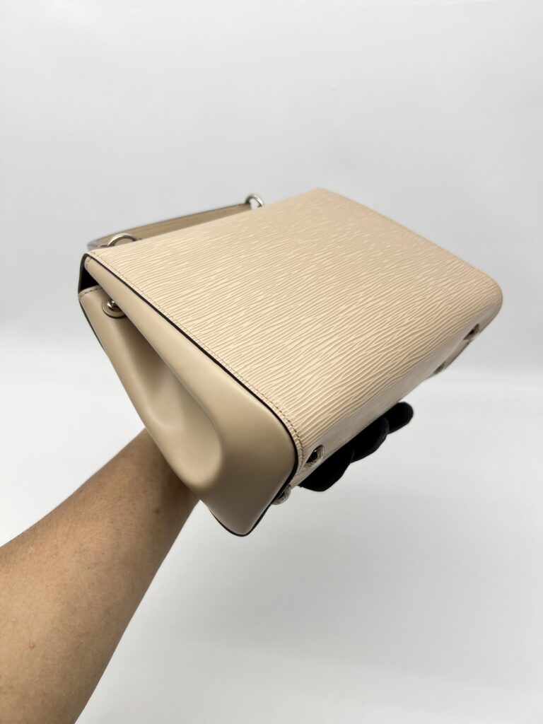 Louis Vuitton Clunny BB Epi Dune SHW