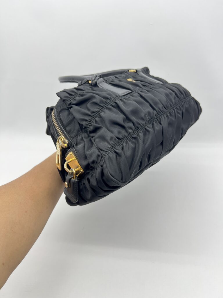 Prada Gaufre Tote Bag Tessuto Nylon Black