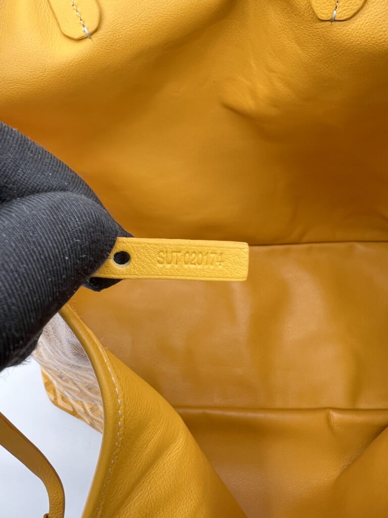 Goyard Anjou PM Goyardine Jaune SHW