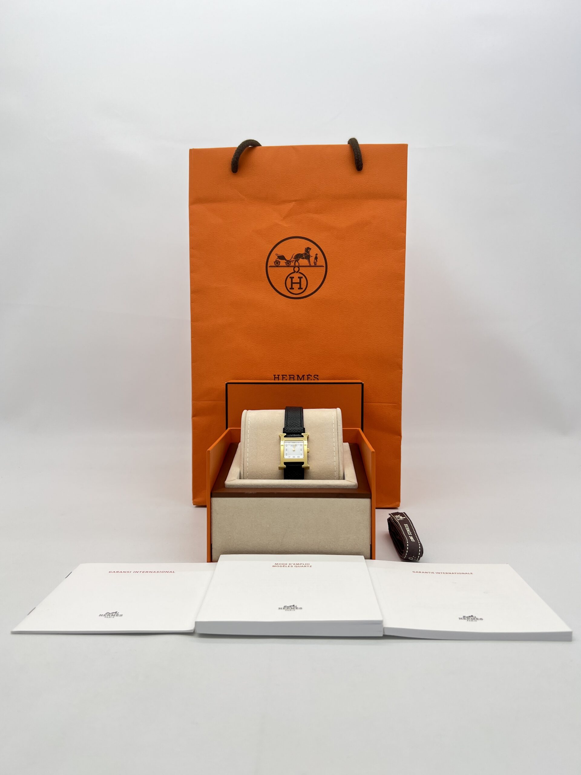 Hermes H Heure PM Epsom Noir GHW