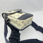 Louis Vuitton Savane Monogram Zebra Chapman White SHW