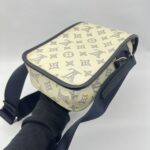 Louis Vuitton Savane Monogram Zebra Chapman White SHW