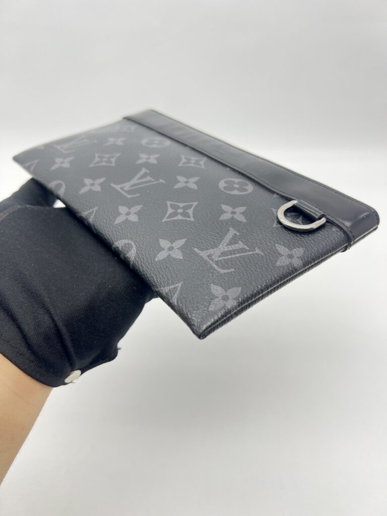 Louis Vuitton PM Clutch Monogram Eclipse SHW