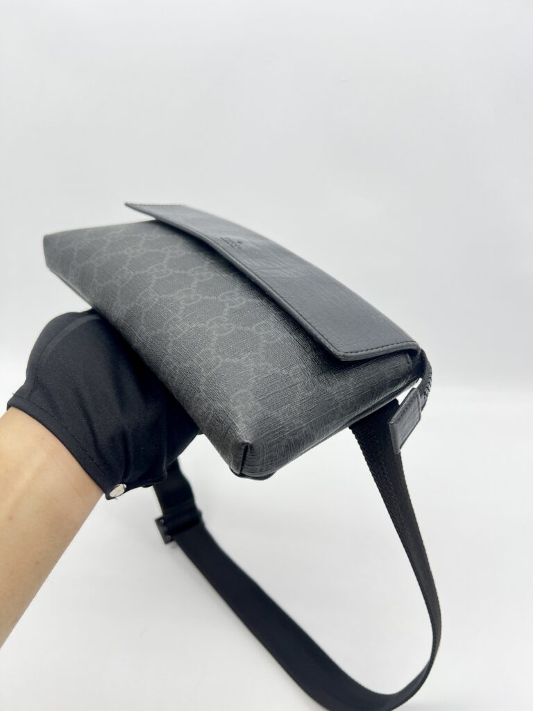 Gucci Waist Bag GG Supreme Black