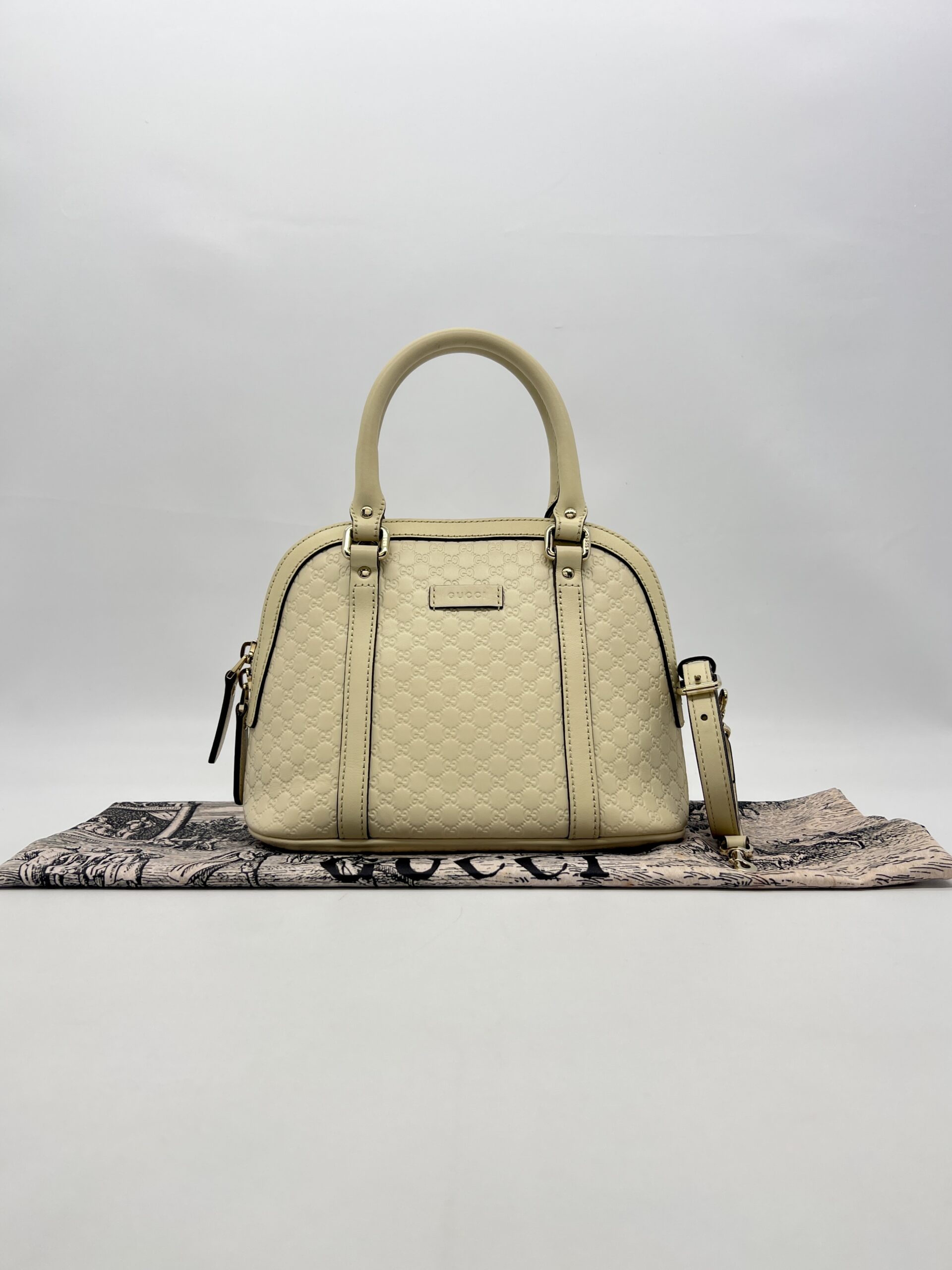 Gucci Alma Dome Microguccissima Ivory LGHW