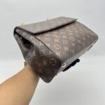 Louis Vuitton Cluny MM Monogram GHW