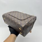 Louis Vuitton Cluny MM Monogram GHW