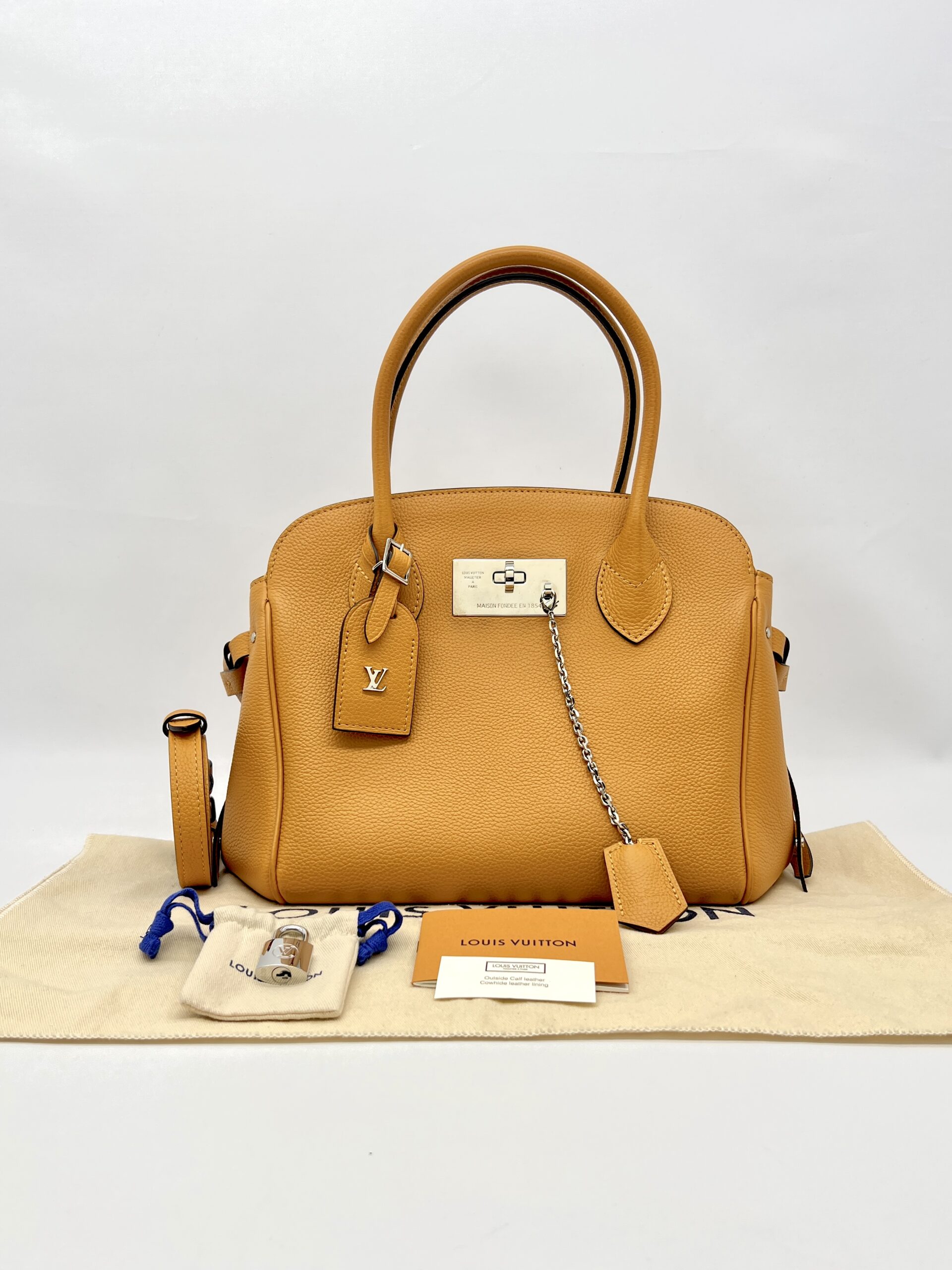 Louis Vuitton Nuage Milla PM Safran SHW