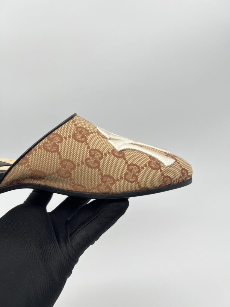 Gucci x NY Yankees Mules GG Canvas NY Logo