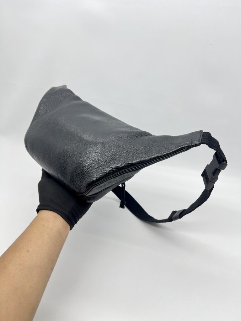 Balenciaga Explorer Beltpack Agneau Black
