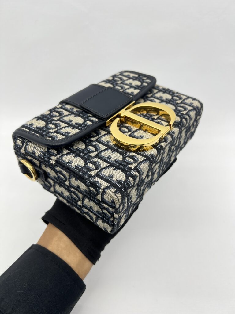 Dior  30 Montaigne Box Canvas Oblique Navy GHW