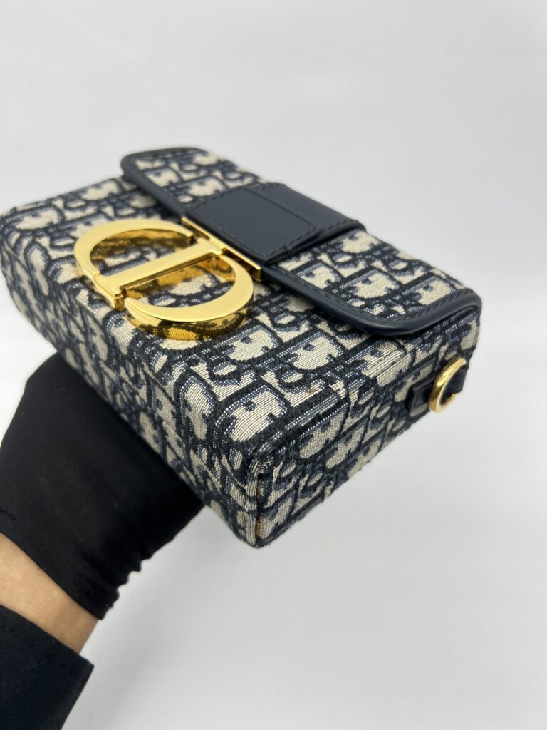 Dior  30 Montaigne Box Canvas Oblique Navy GHW