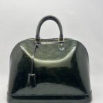 Louis Vuitton Alma GM Vernis Bleu Nuit GHW