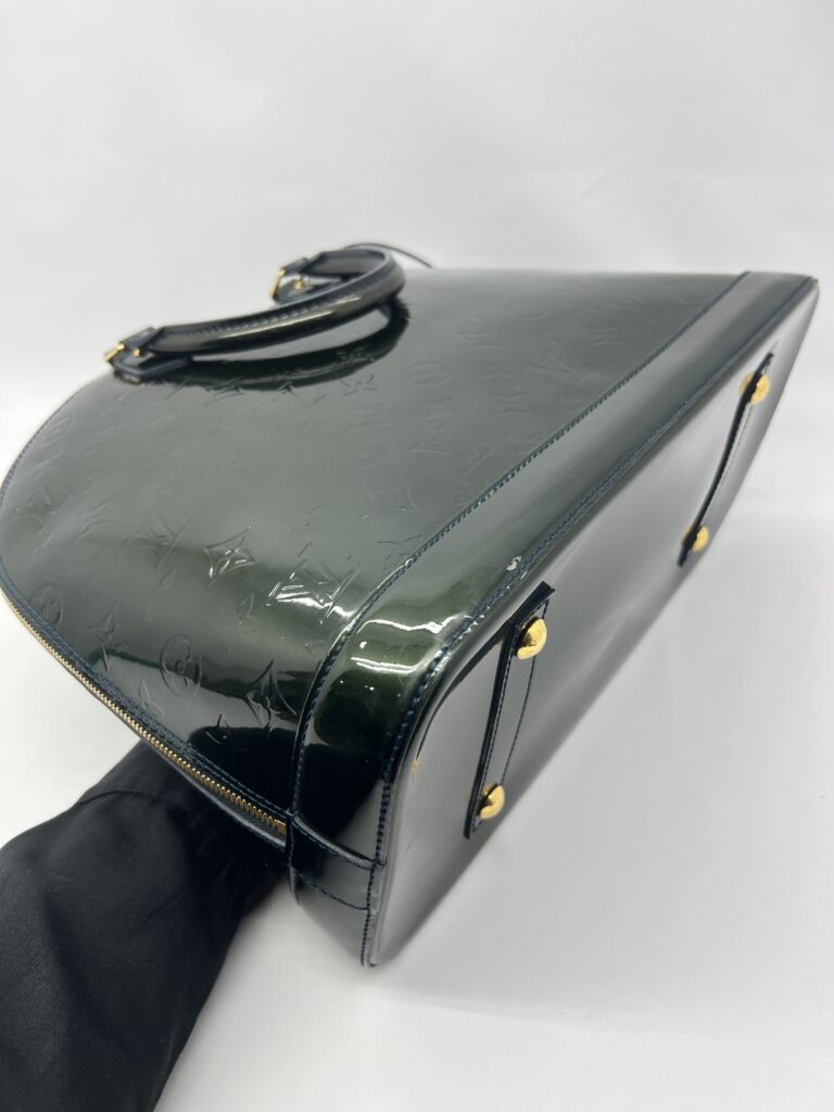 Louis Vuitton Alma GM Vernis Bleu Nuit GHW