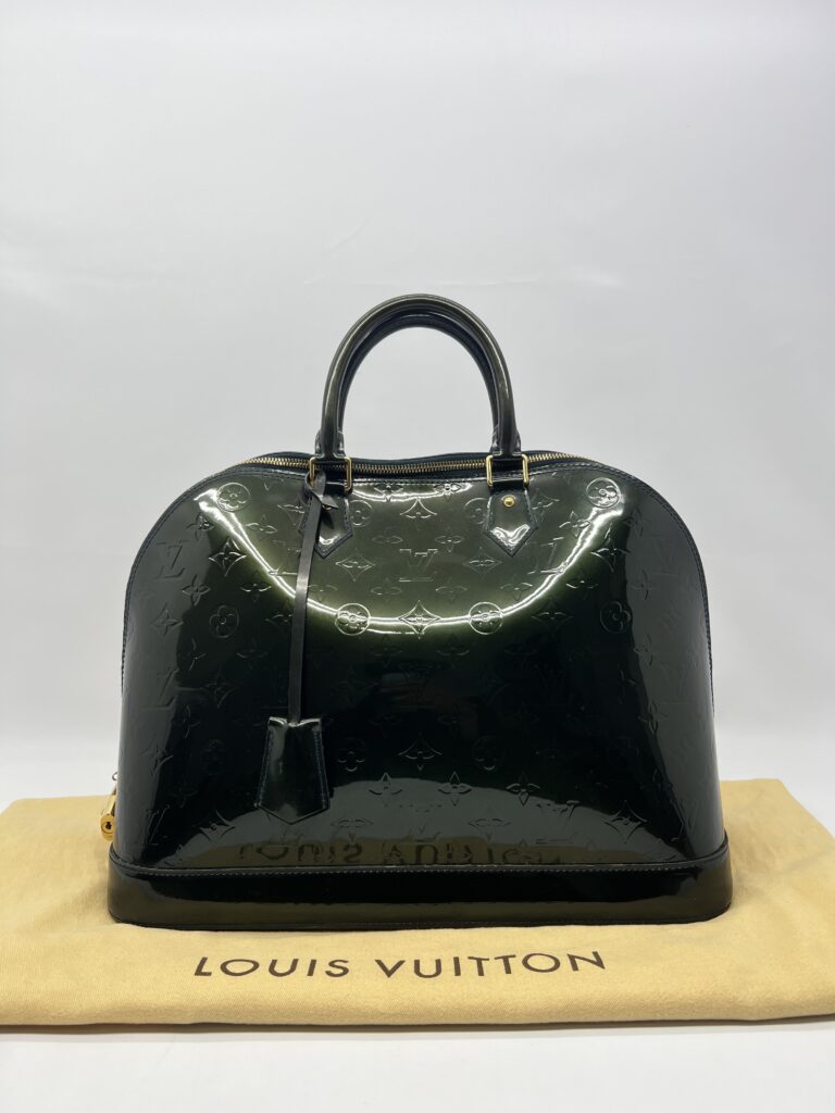 Louis Vuitton Alma GM Vernis Bleu Nuit GHW