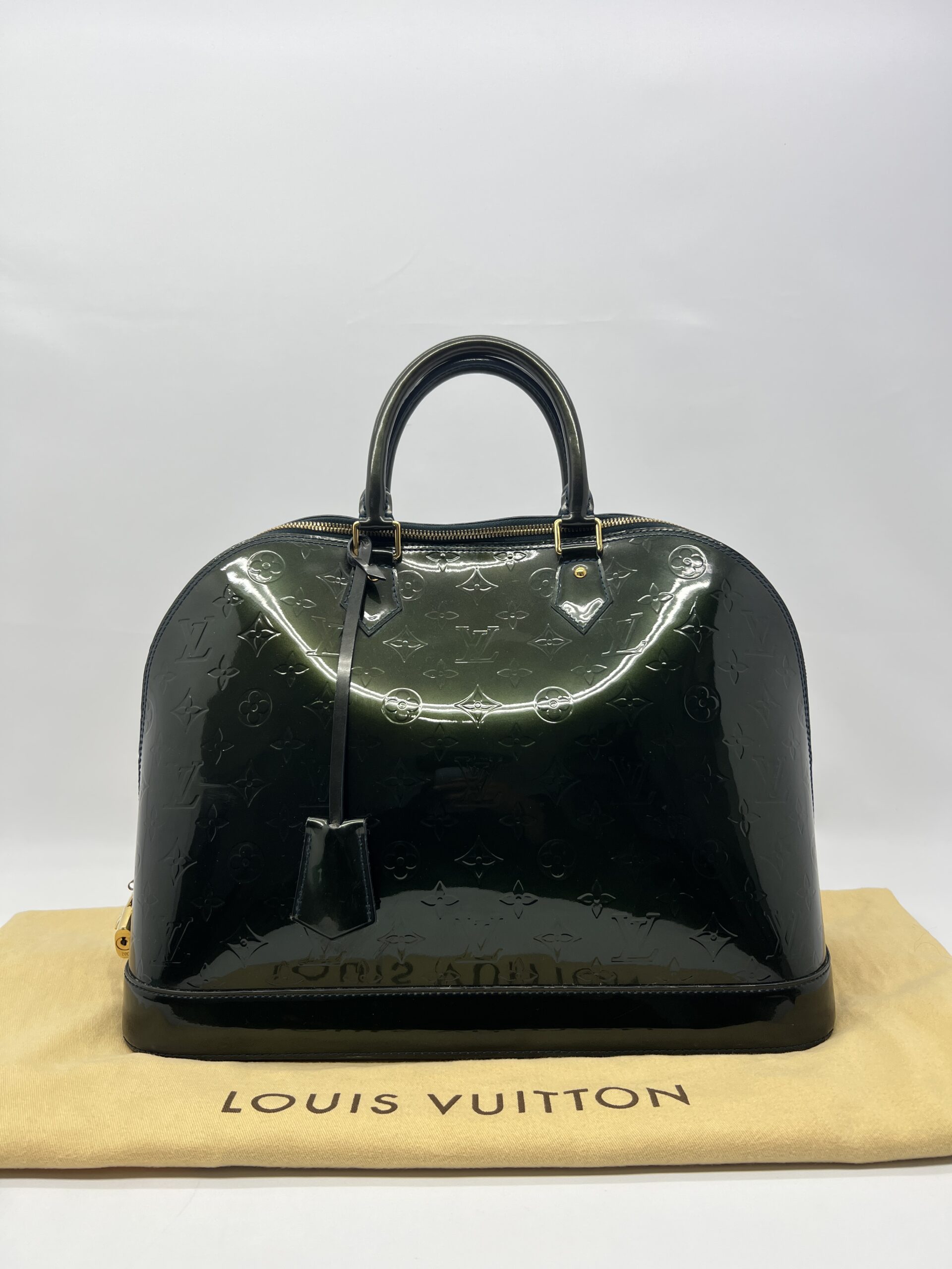 Louis Vuitton Alma GM Vernis Bleu Nuit GHW