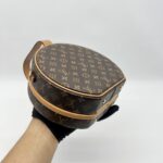 Louis Vuitton Boite Chapeau Monogram GHW