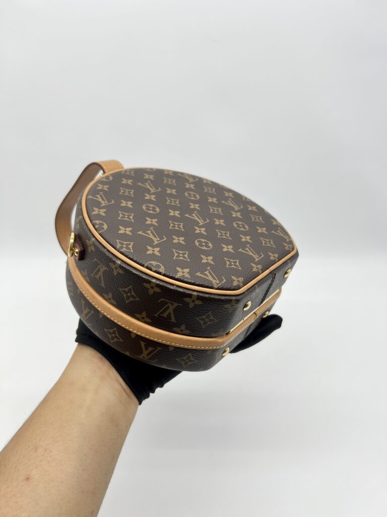 Louis Vuitton Boite Chapeau Monogram GHW