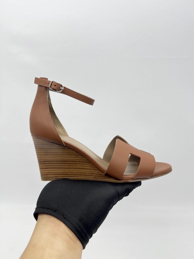 Hermes Sandal Femme Legend Gold PHW