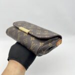 Louis Vuitton Favorite MM Monogram GHW