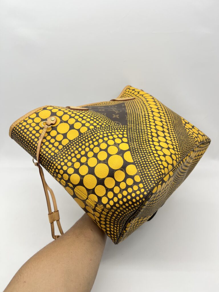 Louis Vuitton Neverfull MM x Yayoi Kusuma Monogram Yellow GHW