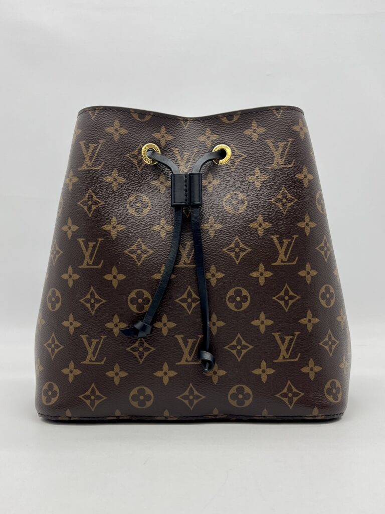 Louis Vuitton Neo Noe MM Monogram Noir GHW