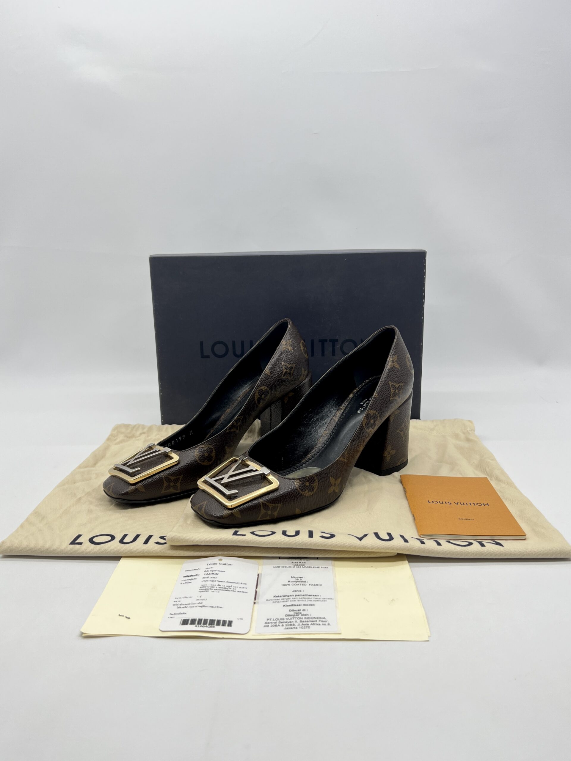 Louis Vuitton Madeleine Pump Monogram GHW