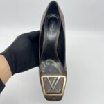 Louis Vuitton Madeleine Pump Monogram GHW